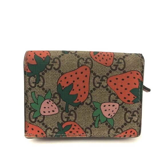 GUCCI GG Supreme Strawberry Print PVC Bifold Wallet Beige/2BF1607 - Picture 1 of 8